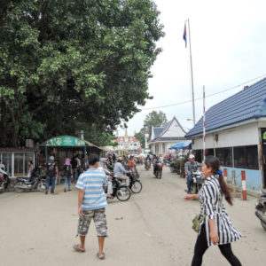 右側通行から左側通行に変わります