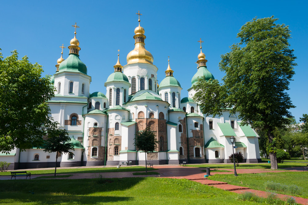 ウクライナ旅行記18 キエフの世界遺産 聖ソフィア大聖堂とベレストヴォの救世主聖堂 アジアバックパッカートラベル